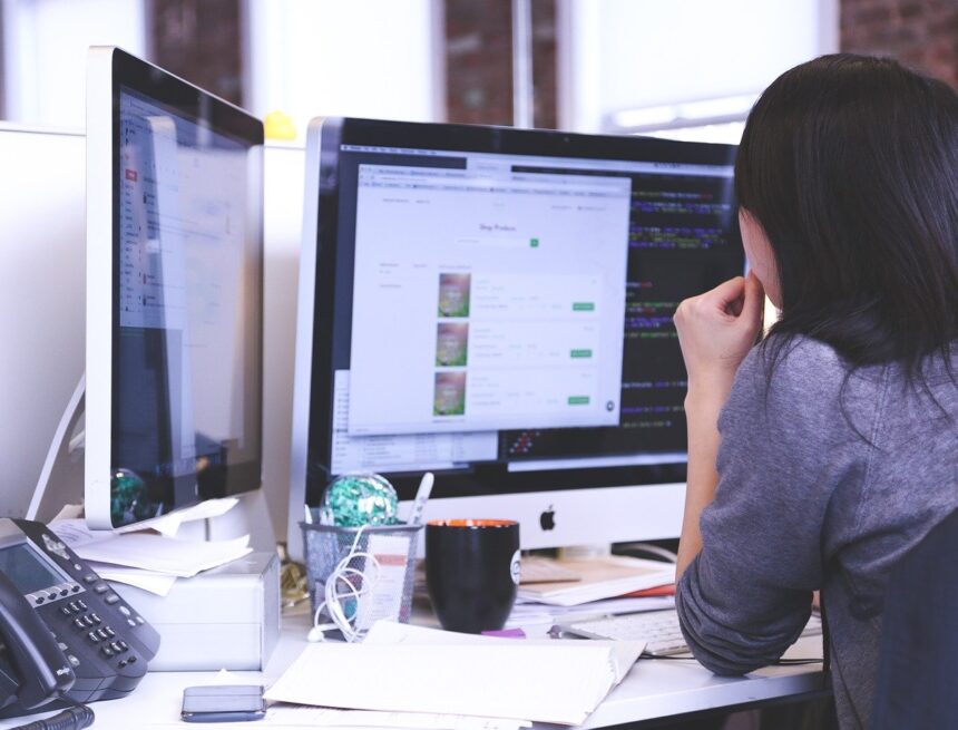 Karma Metrix, il programma per limitare l’inquinamento del Web Karma Metrix, il programma per limitare l’inquinamento del Web